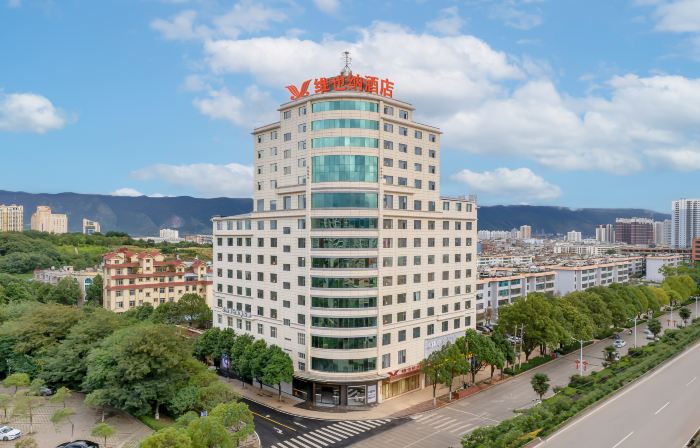Vienna Hotel (Xuanwei Meihuan Square Branch)