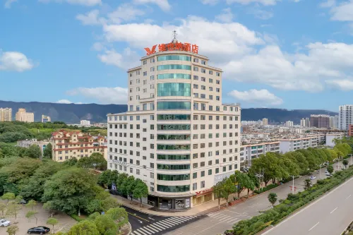 Vienna Hotel (Xuanwei Meihuan Square Branch) Hotels in Xuanwei