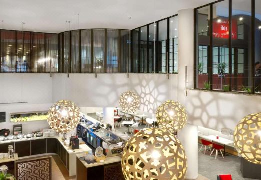 이비스 멜버른 호텔의 외부 전경