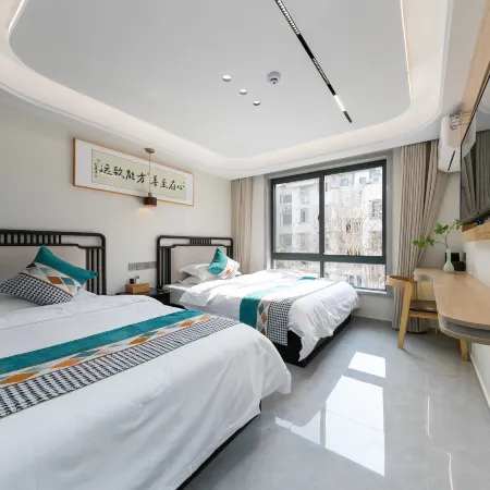 tongjian hotel