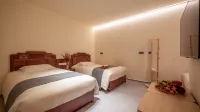 Jiuhuashan Huayuan Hotel (Jiuhuashan Tourist Service Center Dayuan Cultural Park Branch)