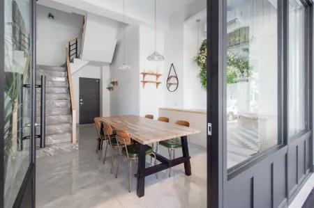 Bing non Отели рядом с достопримечательностью «Port of Kaohsiung»