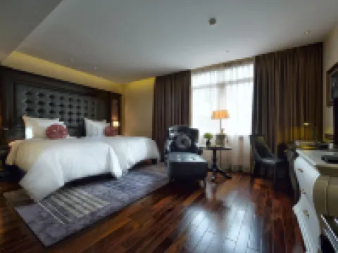 Paradise Suites Hotel Hotels in Ha Long City