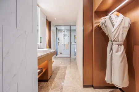 Century Garden Hotel Beijing Nanfaxin Subway Station Branch Отели рядом с достопримечательностью «Renhe Park»