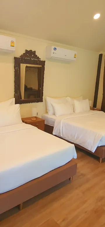 ห้องยีราฟ ห้องครอบครัวริมแม่น้ำ