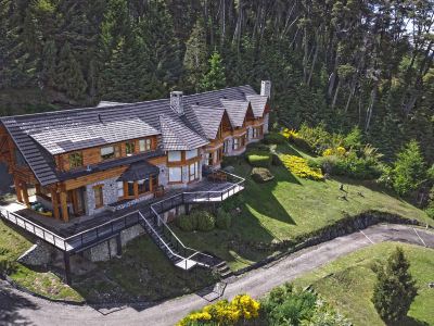 El Bosque by DOT Tradition
