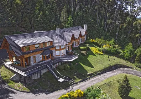 El Bosque by DOT Tradition Отели в г. Лос Лагос