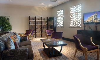 Silver World Garden Hotel