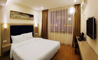 Tianhe Express Hotel (Shenyang Middle Street Forbidden City)