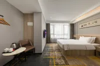Sunny Holiday Apartment Hotels in Suixi County