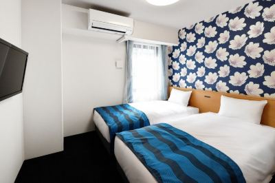 新 レディースツインルーム ホテルソビアル大阪 ドーム前の写真