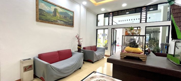 Maison Hotel Bukittinggi Hotels in Bukittinggi