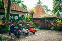 Uma Kalai Hotel dekat Warung Ibu Oki