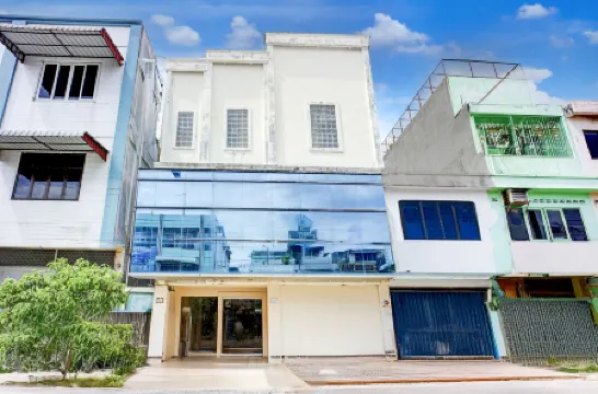 Collection O Peunayong Near Masjid Raya Baiturrahman Formerly Siwah Hotel Отели в г. Банда Асех