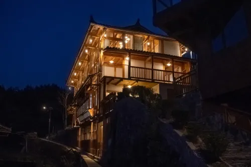 Xijiang Longtang lotus villa