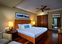 The Taaras Beach & Spa Resort Hotel di Pulau Redang