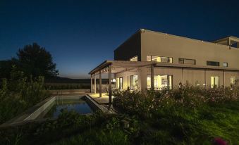 Konger Ningwu Ju Wu Su Homestay in Gongliu County