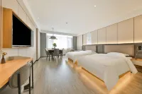 Qingji Hotel (Zhenxiong High-Speed Railway Station) - Park Yeri