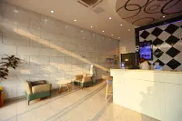 Jingzu Esports Hotel (Tonggang Road Branch, Dagang New District, Zhenjiang)