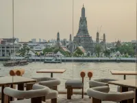 Inn a Day Hotel berhampiran Grand Palace (Istana Besar)