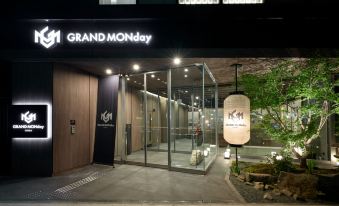 GRAND MONday GINZA