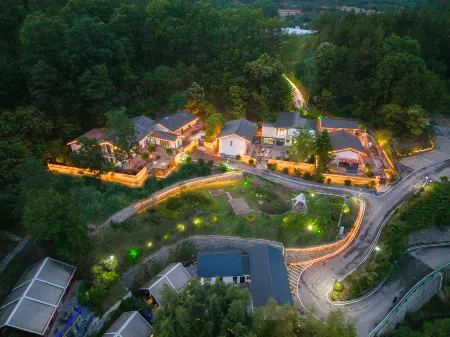 Blossoming On The Path Homestay Foping