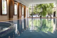 Lion's Garden Hotel - Swimmingpools