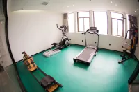 Ibis Hotel (Nanchang Tengwangge Longevity Palace) - Gym