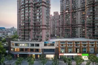 HanTing Hotel (Shanghai Global Harbor East China Normal University) Hotels in Shanghai