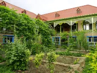 Altay Hailanbag Homestay (Ahe Highway Branch) Hotels near Dadonggou Scenic Area