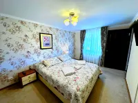 Sky Village Hotels in Учтерек