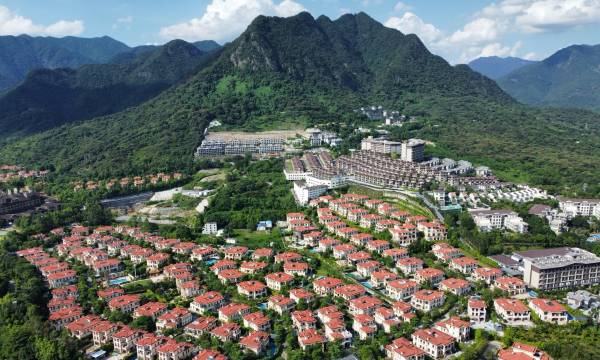 Xingshu Vacation Roaming Villa (Baishuizhai Jinxiu Xiangjiang Branch)