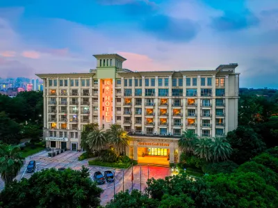 Guang'ao·HOTEL (Guangzhou South Railway Station Hanxi Changlong Subway Station Store) Hotell i Panyu