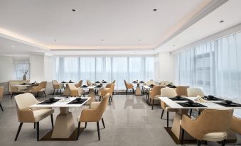Vienna International Hotel (Zhengzhou Xinzheng BYD New Energy Industrial Park)