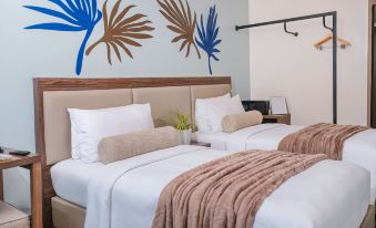 City Getaway in the Heart of Entertainment City