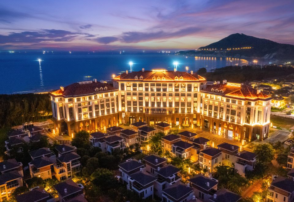 둥산 푸라이시 호텔의 현대적인 로비 이미지