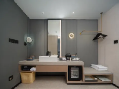 大連中山廣場中山路亞朵S酒店