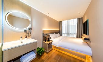 Taiji Hotel (Beijing Guomao Subway Station Branch)