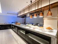 Bolinghui Hotel (Chengdu Panda Base West Gate Subway Station Store) Hotels near Xindu