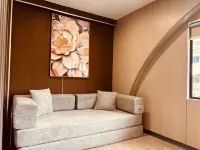 Spacious Room for Families & Travelers, Max 4-6 Person, 10 mins to Tourist Hotspot, TUSITA Hotels in 