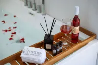 Cocoa Garden · Vacilando Designer Lakeside Resort Hotel (Zhongwei Shapotou Water Town Branch) - romantici