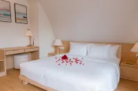 Dau Rong Resort Hotels in Cai Chien