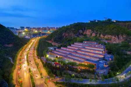 Yan'an Heritage Cave Hotel Отели рядом с достопримечательностью «Eighth Route Army General Headquarters Address Wangjiaping»