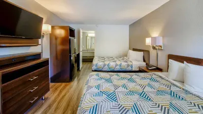 Studio 6 Montgomery AL Eastern Blvd. Hotels near Auburn University