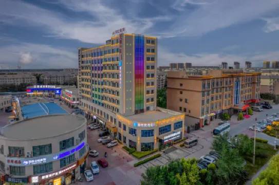 i Electronic Sports Hotel