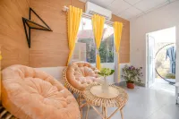 Homestay Vuon Phap BMT Hotels in Tu An