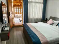 Xilin Xishe Homestay - Bjergudsigt