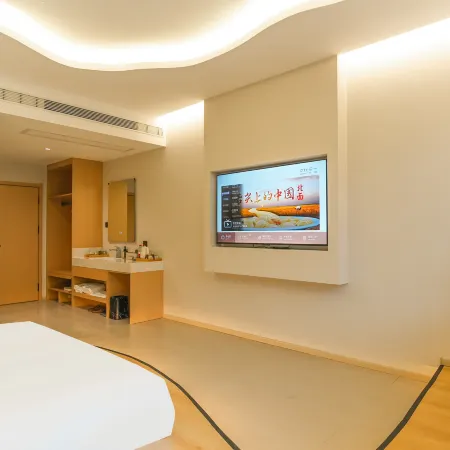 Ru Jia Yi He Yu Shan Villa Hotel (Huayin Huashan Scenic Area Branch)