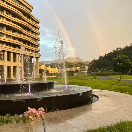 Jinyun Xianfeng Resort Hotel