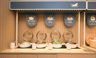 Hanting Hotel (Changchun Hongqi Street Xinmin Plaza Store)